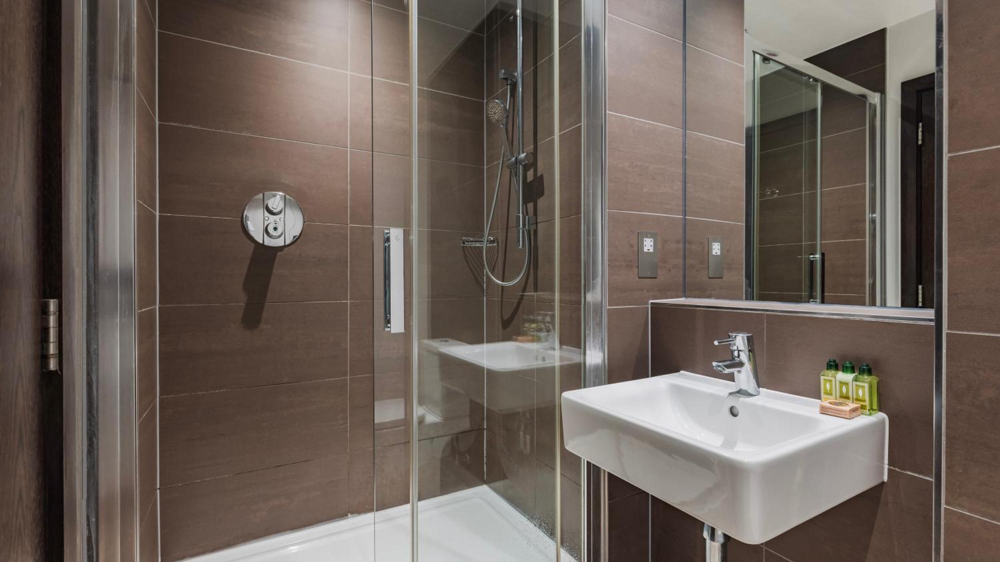 Cannon Street Serviced Apartments By Lovelystay London Kültér fotó